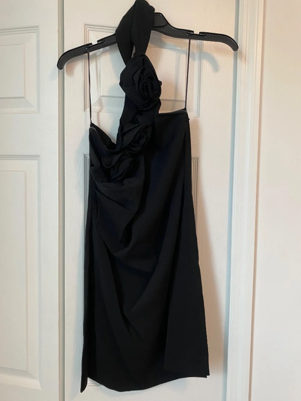 Astr The Label Black Rosette Mini Halter Dress - Picture 6 of 9